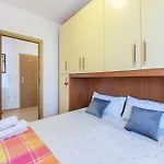 Cozy Apartment In Pula With Wifi