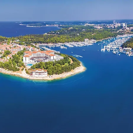 Cozy Apartment In Pula With Wifi