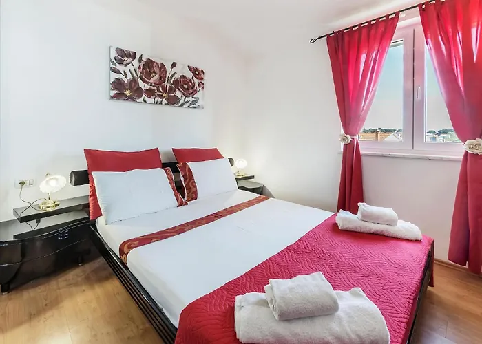 Gorgeous In With Wifi