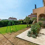 Lovely In With Wifi Apartment